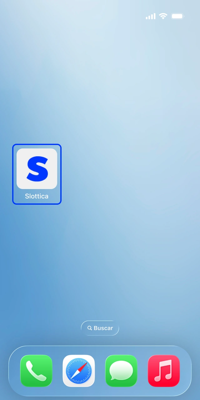 Inicia la aplicación en tu iPhone para apostar en Slottica.